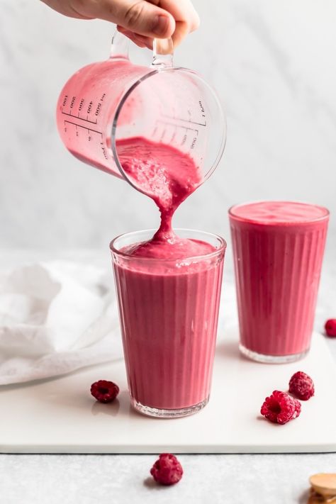 Enjoy a healthy twist on a childhood classic with this creamy, protein-packed peanut butter and jelly smoothie! It's made without banana and blended up with raspberries, strawberries, collagen peptides, and all natural peanut butter. Perfect for your post workout breakfast or snack! #smoothierecipe #healthybreakfast #smoothie #peanutbutter #smoothierecipe #healthysnack Peanut Butter And Jelly Smoothie, Post Workout Breakfast, Workout Breakfast, Best Puppy Food, Peanut Butter And Jelly, Peanut Butter Jelly, Puppy Food, Natural Peanut Butter, New Best Friend