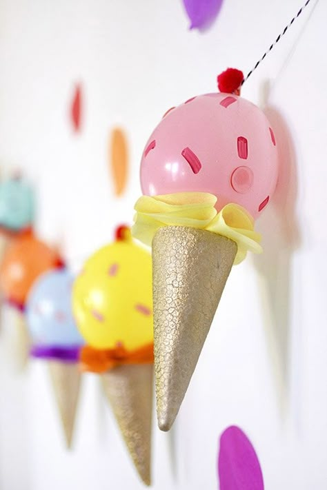 DIY Ice Cream Party Garland, perfect for any dessert themed party! Delineate Your Dwelling Ice Cream Cone Party, Ice Cream Garland, Diy Ice Cream Cone, Ice Cream Birthday Party Theme, Ice Cream Crafts, Ice Cream Party Theme, Ice Cream Birthday Party, Ice Cream Theme, Ice Cream Day