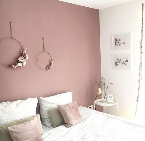 Rose Wall Color, Dusty Rose Wall Paint, Bedroom Color Schemes Pink, Dusty Rose Bedroom, Dusty Pink Bedroom, Pink Bedroom Walls, Teenage Room Decor, Beautiful Bedroom Colors, Pink Bedroom Decor