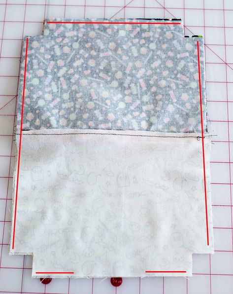 Quilted Pouch Tutorial, Makeup Pouch Pattern, Easy Tote Bag Pattern Free, Sew A Zipper Pouch, Zip Pouch Tutorial, Easy Zipper Pouch, Sew A Zipper, Makeup Bag Pattern, Diy Pouch No Zipper