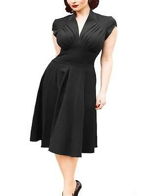 1930s Fashion Women, 1930's Dresses, Vintage Bridesmaid Dresses, Vintage Bridesmaids, Evening Dresses Plus Size, Retro Mode, 1930s Fashion, Mode Vintage, Tea Dress