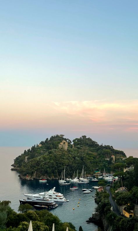 Italia Aesthetic, Italy Vibes, Portofino Italy, Italy Summer, Italy Aesthetic, Europe Summer, Italian Summer, Northern Italy, City Aesthetic