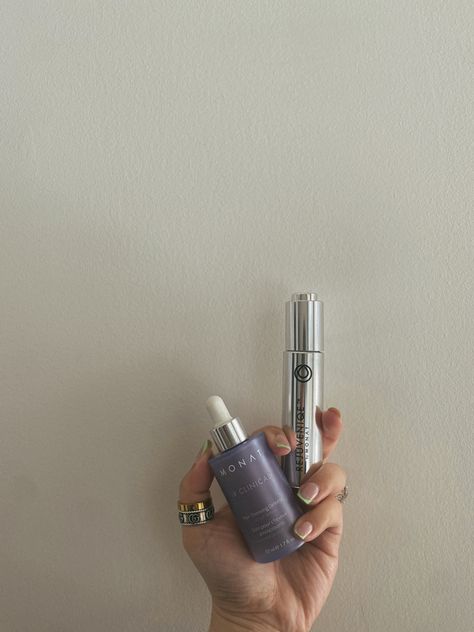 Monat Shampoo Aesthetic, Monat Scalp Serum, Monat Aesthetic Wallpaper, Monat Background Photos, Rejuvenique Oil Aesthetic, Monat Products Aesthetic, Monat Background, Monat Oil, Monat Aesthetic