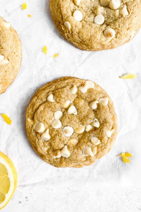 Lemon And White Chocolate Cookies, White Chocolate Lemon Cookies, Lemon White Chocolate Cookies, Lemon White Chocolate Chip Cookies, Lemon And White Chocolate, White Chocolate Chip Cookies Recipes, Lemon White Chocolate, White Chocolate Macadamia Cookies, Macadamia Cookies