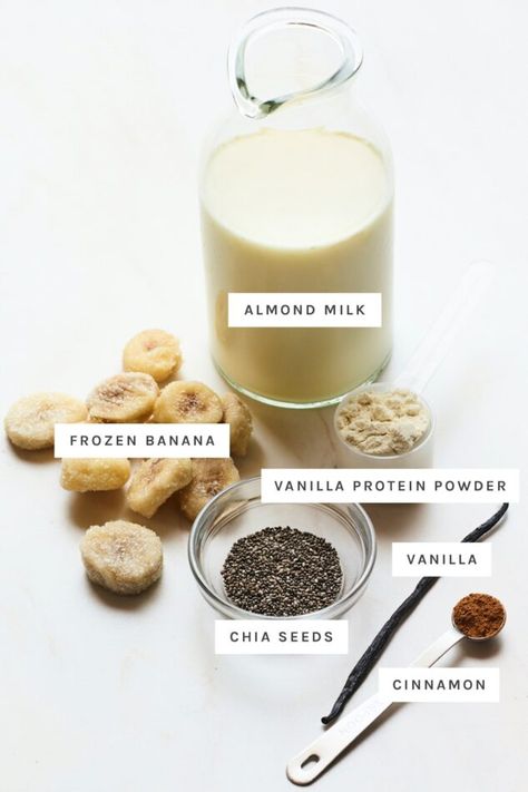 Almond Butter Shake, Vanilla Protein Shake Recipes, Vanilla Protein Smoothie, Vanilla Protein Shake, Easy Protein Shakes, Banana Almond Butter, Protein Drink Recipes, Vegan Protein Shake, Protein Shakes Recipes