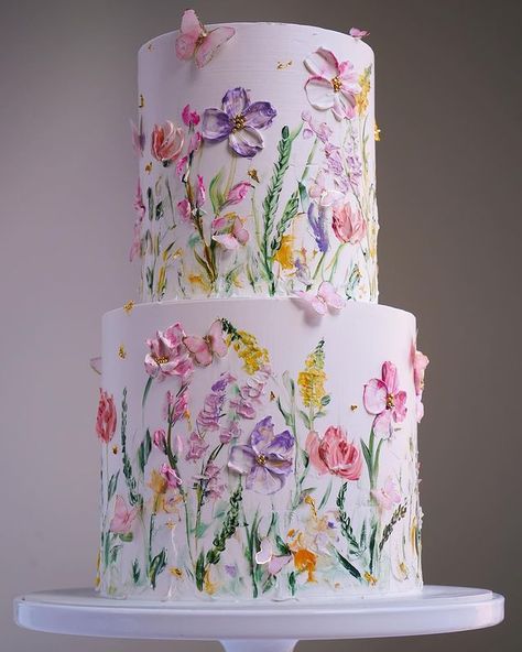 Spring is Calling ☀️💕🌸 • • • • • • #cakedecoration#cakesofinstagram #cakedesign #cakedecorating #paintedcake #cakeart #cakecakecake… | Instagram Garden Theme Cake, Wildflower Cake, Textured Wedding Cakes, Luxury Cake, Wildflower Baby Shower, Garden Cakes, Floral Wedding Cake, Buttercream Wedding Cake, Flowers Cake