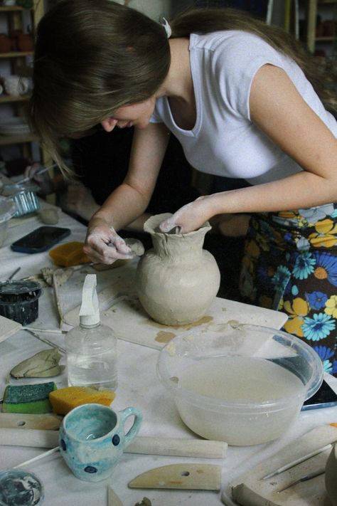 Ceramic Mixing Bowls Handmade, Female Artist Aesthetic, Rp Aesthetic, Silly Words, Artist Aesthetic, Ceramic Studio, Unique Ceramics, My Heart Is Breaking, Female Artists