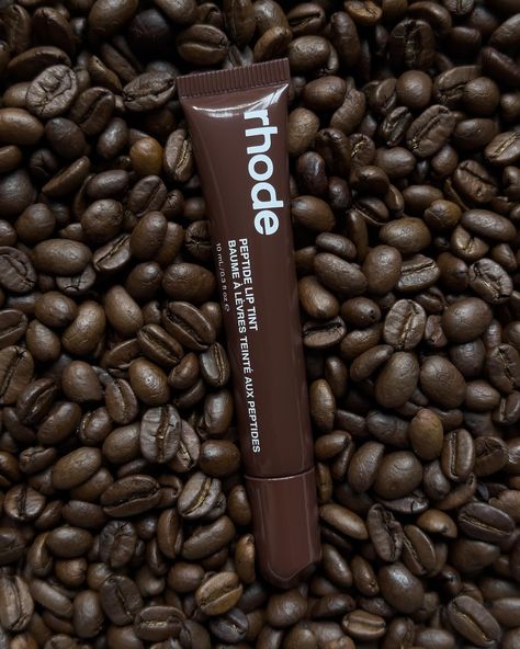 ☕️🤎 #rhode #rhodeskin #whatsinmybag #inmybag #girlythings #itgirlaesthetic #itgirl #girlygirl #espresso #espressolover Rhode Product Photography, Rhode Photoshoot, Makeup Product Shoot, Rhode Marketing, Rhode Espresso, Rhode Aesthetic, Sensory Marketing, Skincare Headband, Softer Lips