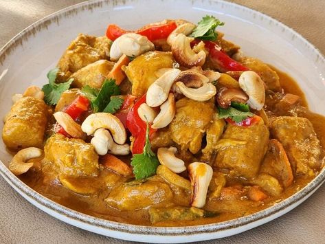 Satay Chicken Recipe, Satay Curry, Chicken Satay Recipe, Macaroni And Cheese Casserole, Banana Oat Cookies, Satay Chicken, Fish Ideas, Artichoke Chicken, Peanut Butter Granola