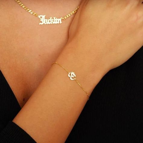 Om Jewelry, Om Meditation, Simple Necklace Designs, Temple Jewellery Earrings, Om Bracelet, Gold Bracelet Simple, Aesthetic Accessories, Diy Fashion Clothing, Solid Gold Chains