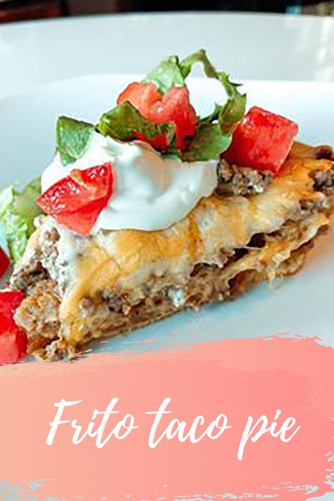 Frito Taco Pie, Frito Pie Recipe, Taco Pie Recipes, Seasoned Sour Cream, Ground Beef Chili, Meal Rotation, Frito Pie, Taco Pie, Spicy Tacos