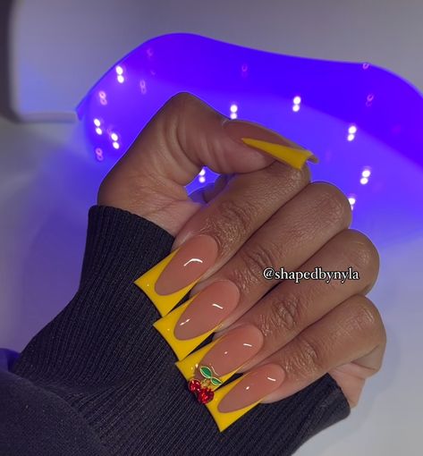 French Tip Duck Nails, Yellow French Tip, Yellow French, Rich Rich, Tapered Square Nails, Acrylic Toe Nails, Duck Nails, Hard Nails, Drip Nails