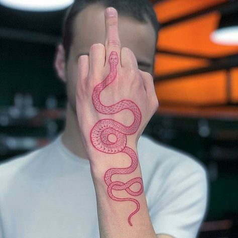 Red Snake Tattoo, Gucci Tattoo, Ma Tattoo, Snake Tattoo Design, Red Snake, Red Ink Tattoos, Geniale Tattoos, Red Tattoos, Dark Tattoo