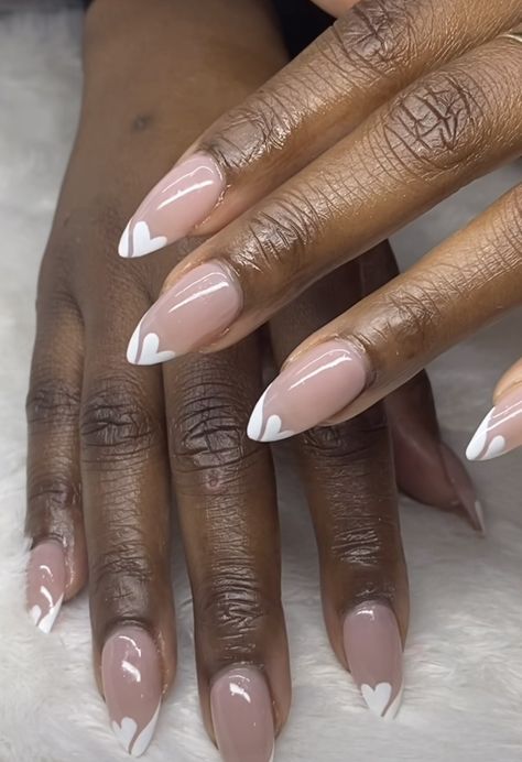 Nail Art For Wedding Indian Brides, Wedding Nail Inspo For Bride, Nude Bridal Nails, Engagement Shoot Nails, Classy Engagement Nails, Engagement Nails, Nigerian Bride, Wedding Nails For Bride, Pretty Hands