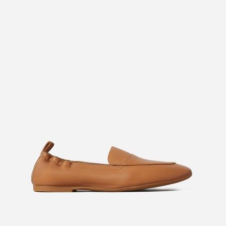 Everlane Loafers Women, Driving Loafers, Cole Haan Women, Black Purses, Water Shoes, Flat Sneakers, Work Shoes, Sandals Summer, Loafers For Women