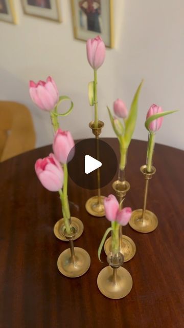 Lindsay Bossie on Instagram: "*link to test tubes in bio 💕* sneak peak of more thrift store finds to come at the end 🥰 #thriftflip #diy #thriftedvsstyled #thriftwithme #floraldesign #thrifteddecor #floralarrangements" Test Tube Centerpiece, Test Tube Vase Centerpiece, Test Tube Flower Centerpiece, Flowers In Test Tubes, Test Tube Flower Vase, Thrifted Decor, Bathroom Upgrade, Test Tubes, Candle Ideas