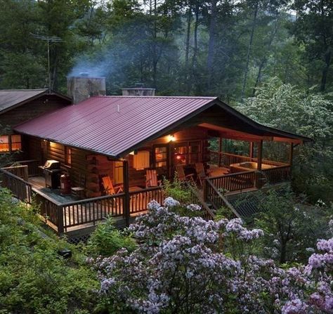 A Cabin In The Woods, Log Cabin Ideas, Small Log Cabin, Mirror Lake, Farm Cottage, Log Cabin Homes, Wrap Around Porch, A Cabin, Log Home