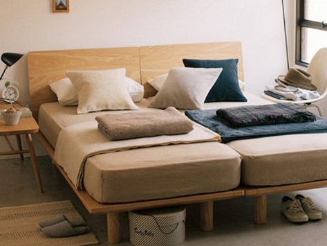 MUJI Online - Welcome to the MUJI Online Store. Muji Bed, Muji Bedroom, Minimalist Bedroom Furniture, Monochrome Bedroom, Muji Home, Bedroom Trends, Furniture Catalog, Apartment Furniture, Guest Bedrooms