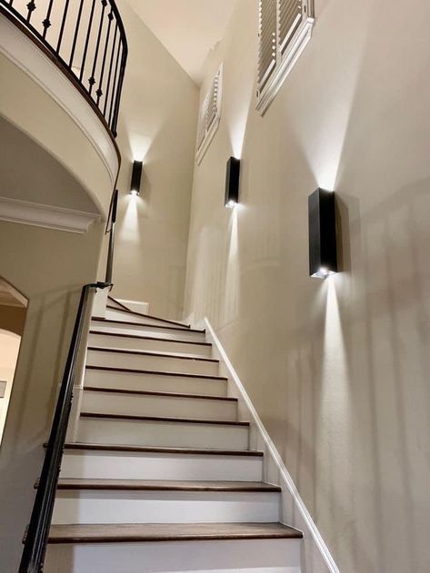 Basement Stair Lighting, Staircase Wall Lighting, Staircase Wall Decor, Stairway Lighting, Stair Lights, Staircase Wall, Chatsworth House, Staircase Lighting, Foyer Lighting