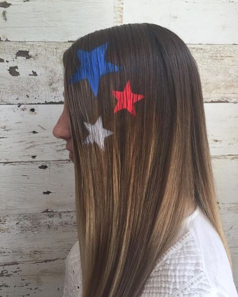 Colorful Stars Hair Stencils Colorful Hair Dye Ideas, Stars On Nails, Futuristic Graffiti, Braided Half Updo, Cool Hair Designs, Hair Stenciling, Latest Hair Color, Awesome Hairstyles, Hair Tattoo