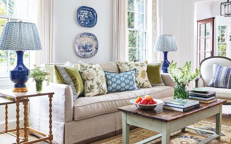 Southern Style Decorating Issue Preview - Southern Lady Mag Maggie Griffin Design, Griffin Design, Most Beautiful Homes, Luxe Bedroom, Cottage Aesthetic, Classic Cottage, Southern Lady, Home Tours, Southern Home