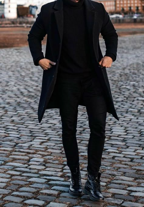 Coat Outfit Casual, Black Outfit Men, Mens Business Casual Outfits, Classy Suits, Mens Fashion Blazer, Mens Casual Outfits Summer, Men Fashion Casual Shirts, Stylish Men Casual, Mens Casual Dress Outfits