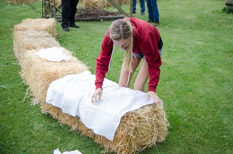 Hay Bail Seating - lemonthistle.com Alternative Seating For Outdoor Wedding, Haybale Seating Party, Hay Bale Benches Wedding, Burlap Hay Bales Wedding, Seating For Outside Wedding, Straw Bails Wedding Outdoor Seating, Hay Bale Seating Wedding Covers, Hay Barrel Wedding Seating, Outdoor Wedding Seating Ideas Cheap