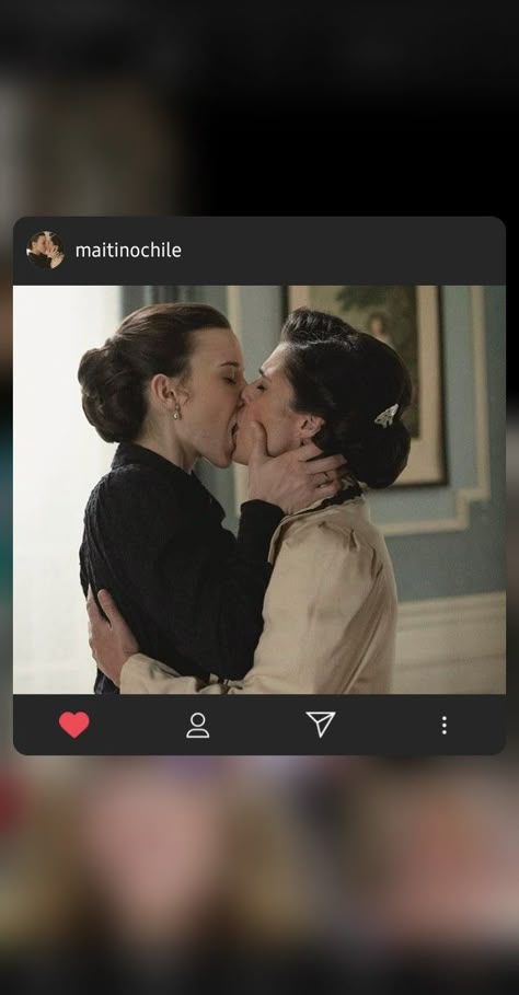 Sudden Kiss Reference, French Kiss Reference, Kiss Reference, Raquel Cassidy, Vintage Lesbian, Cheek Kiss, Kissing Lips, The L Word, Couple Poses Reference