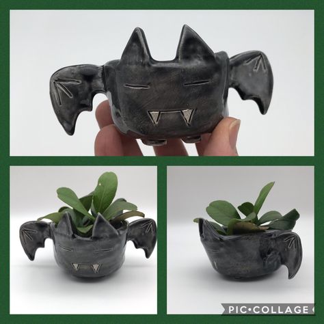 Bat Ceramic Pottery, Bat Ceramic, Goth Ceramic Art, Bat Pottery, Gothic Pottery Ideas, Goth Pottery, Goth Clay Projects, Goth Ceramics, Gothic Ceramics