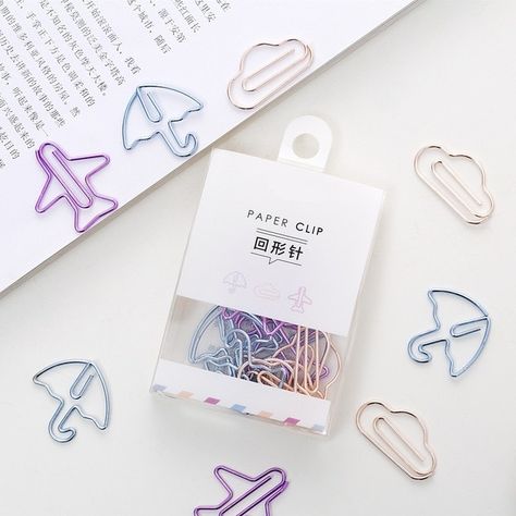 Easy Paper Airplane, Make Paper Plane, Pretty School Supplies, Airplane Crafts, Stationery Obsession, Cute Stationary School Supplies, Cute School Stationary, Cloud Shape, Paper Craft Ideas