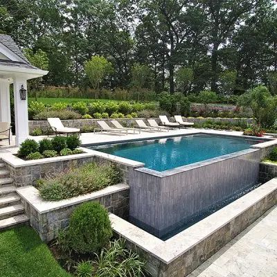 Landscaping Aesthetic, Dröm Hus Planer, Container Pools, Raised Pools, Pool Landscaping Ideas, Garden Woodland, Pool Aesthetic, French Holiday, Container Pool