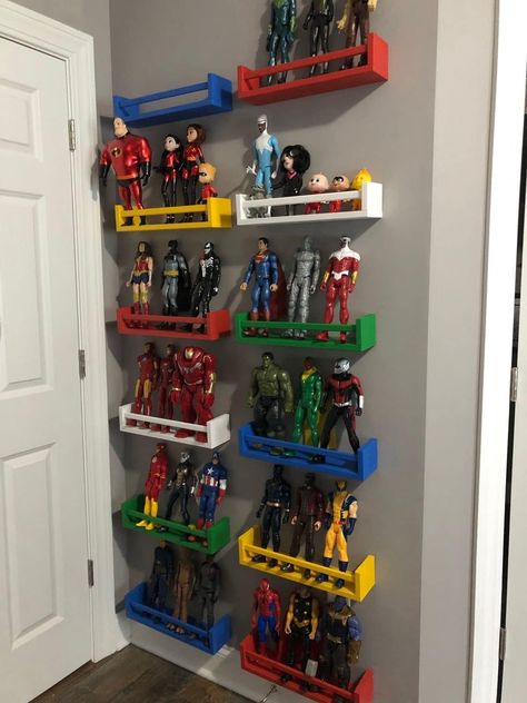 Avenger Room For Boys, Marvel Playroom Ideas, Super Hero Bedroom Kids Rooms, Marvel Playroom, Little Boys Room Organization, Avengers Room Ideas Boy Bedrooms, Marvel Room Ideas Boy Bedrooms, Marvel Room Decor Ideas, Avengers Playroom