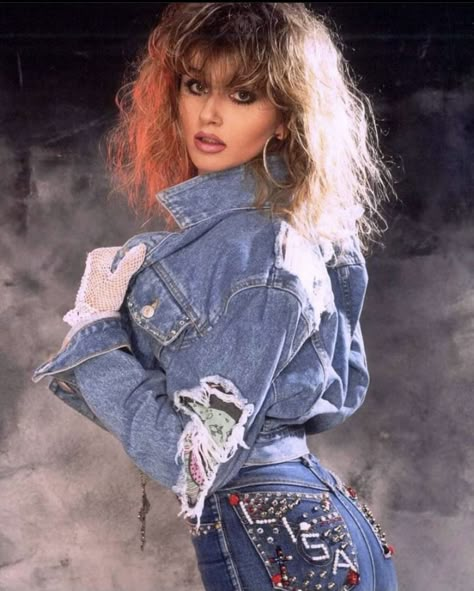 80s Rocker Chick, 80s Dress Up, 80s Rock Fashion, 80s Glam Rock, 80s Rocker, 1980’s Fashion, 80s Jeans, 80s Look, 80’s Fashion