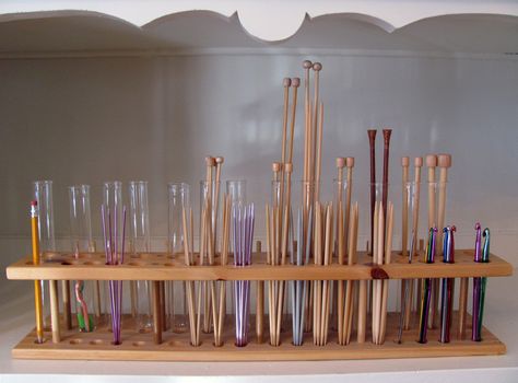 Image result for knitting needle organize Sewing Tools Organizer, Knitting Yarn Storage, Knitting Studio, Test Tube Rack, Yarn Display, Knitting Organization, Wooden Knitting Needles, Knitting Room, Knitting Needle Storage