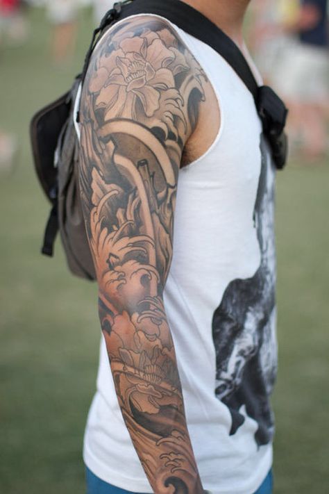 Black And Grey Sleeve, Japanese Flower Tattoo, Cool Arm Tattoos, Cat Tattoos, Japanese Tattoos, Back Of Shoulder Tattoo, Flower Tattoo Sleeve, Japanese Sleeve Tattoos, Tiny Tattoo