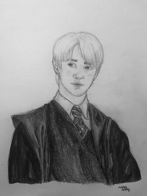 Draco Malfoy Drawing Pencil Easy, Drawing Draco Malfoy, Draco Sketch, Draco Malfoy Sketch, Malfoy Drawing, Draco Malfoy Drawing, Draco Malfoy Art, Diy Canvas Art Easy, Sketch Ideas