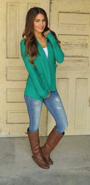 Simple chic Cardigan Jeans, Teal Cardigan, Fav Color, Teal Sweater, Jeans Boots, Moda Chic, Fall Clothing, Fall Wear, Teal Color