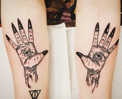 Pale Man Tattoo, Pan Tattoo, The Pale Man Tattoo, Pan Labyrinth Tattoo, Pans Labrynth Pale Man, Pans Labrynth Tattoo, Pans Labyrinth Tattoo Ideas, Opposites Tattoos, Hereditary Tattoo