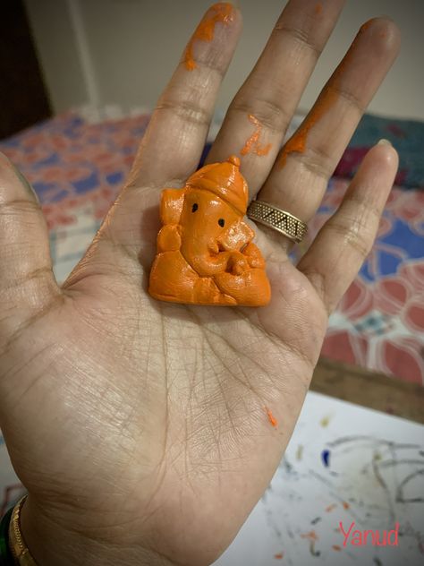 Mini Ganesha idol on palm Yt Studio, Designing Dress, Clay Ganesha, Clay Cute, Ganesha Drawing, 17 Birthday, God Idols, 17th Birthday Ideas, Clay Arts