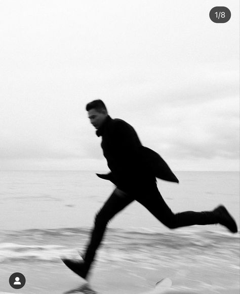 Coat Photography, Man Portrait, Male Portrait, Man Running, Zurich, Black Coat, Human Silhouette, Wattpad, Wallpapers