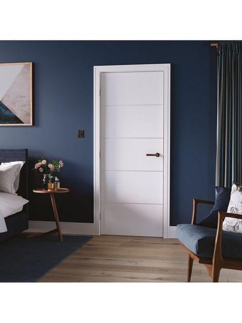 Interior Door Styles Modern Flush Internal Doors, Internal Doors Ideas Modern White, Door Design Modern White Colour, Scandi Internal Doors, Modern Indoor Door, Modern Door Architrave, Indoor Doors White, Doors Interior Modern White, White Internal Doors With Black Handles