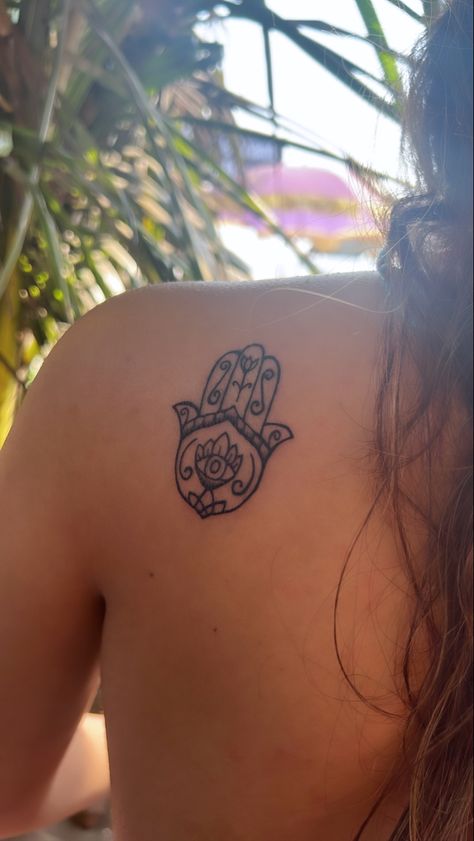 Hamsa Spine Tattoo, Hamsa Back Tattoo, Hamsa Tattoo Design For Women, Boho Tattoo Ideas Hippie Bohemian, Hasma Tattoo, Tiny Sun Tattoo, Jewish Tattoo, Bicep Tattoo Women, Hamsa Hand Tattoo