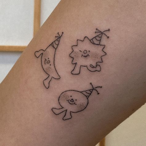 party hat friendship tattoos for 3 ladies, with their own lil concepts🥳🥳🥳 • • • #illustration #doodle #handpoke #handpoked #handpokedtattoo #stickandpoked #tattoo #machinefree #machinefreetattoo #sgtattoo Party Hat Tattoo, Dirty Tattoo Ideas, Friendship Tattoos For 3, Hat Tattoo, A T, Illustration Doodle, Hand Poked Tattoo, Friendship Tattoos, Hand Poke