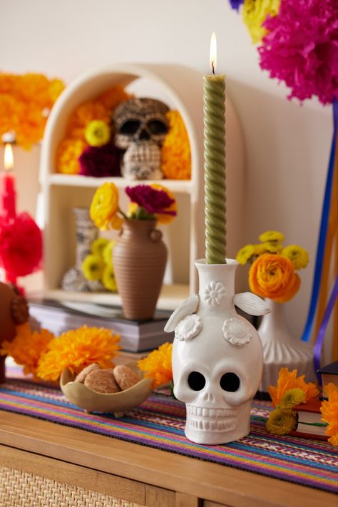 Dia De Los Muertos Party Ideas, Dia De Los Muertos Decorations Ideas, All Souls Day, Adornos Halloween, Taper Candle Holder, All Saints Day, Mexican Decor, Skull Decor, Floral Skull