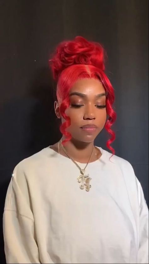 Red Hair Updo, Black Woman Red Hair, Red Hair Ponytail, Barbie Ponytail, Weave Ponytail Hairstyles, Sleek Ponytail Hairstyles, Weave Ponytail, Birthday Hairstyles, Hair Weaves