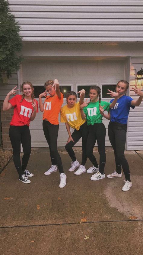 Halloween Dip, Diy Group Halloween Costumes, Best Group Halloween Costumes, Meme Costume, Cute Group Halloween Costumes, Bff Halloween Costumes, Best Friend Halloween Costumes, Halloween Coustumes, Best Halloween Costumes