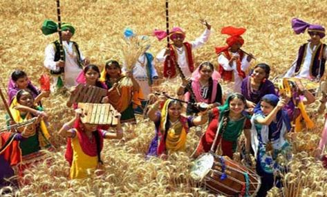 #Baisakhi #Celebrations Baisakhi Images, Punjab Festivals, Baisakhi Festival, Happy Baisakhi, Happy Lohri, Festival Ideas, Festivals Of India, Festivals Around The World, Makar Sankranti