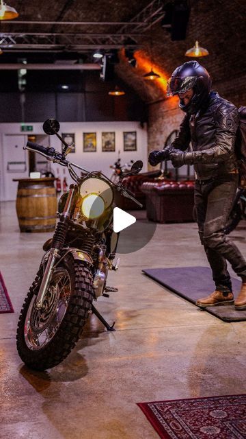 Bike Shed Motorcycle Co. on Instagram: "Those looks, that noise... We had the pleasure of housing "Legend" by @fcroriginal at our Shoreditch HQ a few weeks back and were very sad to wave goodbye... Full feature coming soon to BSMC Youtube. 

#triumph #triumphmotorcycles #triumphbonneville #triumphscrambler #bonneville #bonnevillet120  #triumphbonneville #triumphnation #gentlemansride #custombike #custommotorcycles  #FCROriginal #FCROriginalParts" Triumph Scrambler, Wave Goodbye, Bike Shed, Triumph Bonneville, Triumph Motorcycles, Custom Motorcycles, Custom Bikes, Chopper, Coming Soon