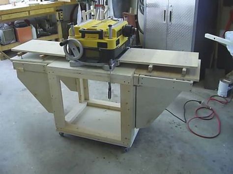 Thickness Planer Table, Planer Cart, Planer Table, Planer Stand, Must Have Woodworking Tools, Workbench Designs, Workshop Layout, Wood Planer, Build A Table