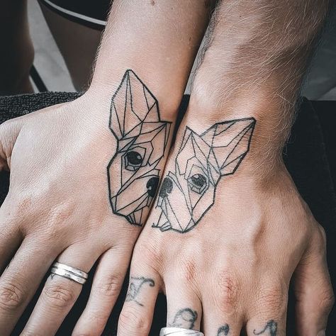 Couple Dog Tattoo, Geometric French Bulldog Tattoo, Frenchton Tattoo, Frenchies Tattoo, Frenchie Tatoos, Frenchie Outline Tattoo, Frenchie Tattoo Ideas, French Bulldog Tattoo Minimalist, Frenchie Tattoo Outline